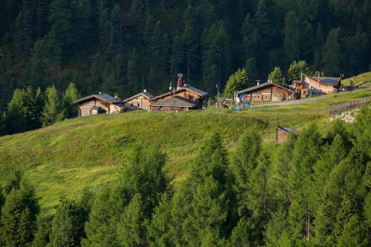 Appartementhaus Raudaschl Längenfeld Buitenkant foto